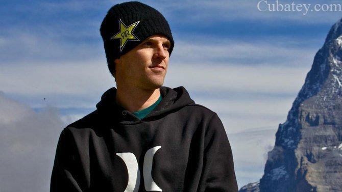 Muere estrella de MTV Erik Roner en accidente de paracaidismo