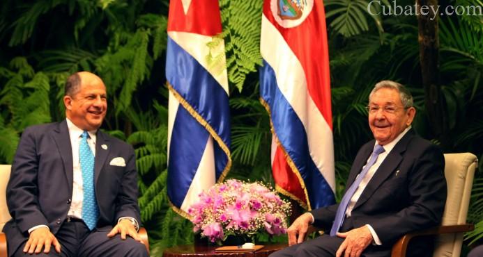 Costa Rica busca solucionar crisis de migrantes cubanos Costa Rica busca solucionar crisis de migrantes cubanos