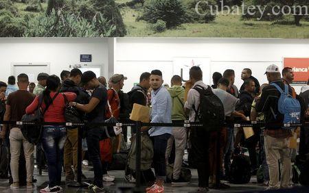 México niega visa humanitaria a cubanos en Ecuador México niega visa humanitaria a cubanos en Ecuador