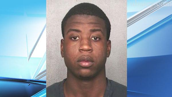 Detenido sospechoso de asesinato que escapó de corte de Broward Detenido sospechoso de asesinato que escapó de corte de Broward