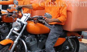 motocicleta-anaranjada