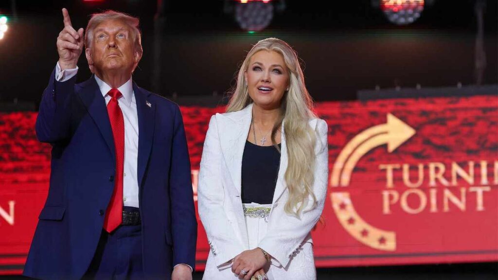 Trump encabeza multitudinario homenaje a Charlie Kirk en Arizona tras su asesinato